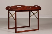 Svend Langkilde
Butlers tray af teaktræ på
løs underdel med beslag og
bøjler af messing
Fremstillet for Illums Bolighus i 1960'erne
Længde 76/88 cm
Bredde 48/61 cm
Højde 51 cm
Meget fin stand
Bordet kan beses efter aftale
emne nr:
278628 Svend Langkilde
Butlers tray af teaktræ på
løs underdel med beslag og
bøjler af messing
Fremstillet for Illums Bolighus i 1960'erne
Længde 76/88 cm
Bredde 48/61 cm
Højde 51 cm
Meget fin stand
Bordet kan beses efter aftale
emne nr:
278628