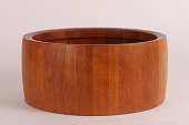 Richard Nissen
Stor skål/salatskål i stavlimet teaktræ
Producent: Nissens Trævarefabrik, Langå
Højde: 12,5 cm
Diameter: 27,5 cm
Trætykkelse: ca 1,8 cm
Flot stand
emne nr:
295306 Richard Nissen
Stor skål/salatskål i stavlimet teaktræ
Producent: Nissens Trævarefabrik, Langå
Højde: 12,5 cm
Diameter: 27,5 cm
Trætykkelse: ca 1,8 cm
Flot stand
emne nr:
295306
