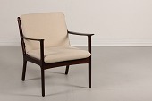 Ole Wanscher (1903-1985)
Easy Chair PJ 112
Fremstillet af lakeret mahogni
m/nye hynder og lyst betræk
Producent: PJ Møbler
Højde 76/42 cm
Bredde 66 cm
Dybde 70 cm
Rigtig fin stand
Stolen kan beses efter aftale
emne nr:
301054 Ole Wanscher (1903-1985)
Easy Chair PJ 112
Fremstillet af lakeret mahogni
m/nye hynder og lyst betræk
Producent: PJ Møbler
Højde 76/42 cm
Bredde 66 cm
Dybde 70 cm
Rigtig fin stand
Stolen kan beses efter aftale
emne nr:
301054