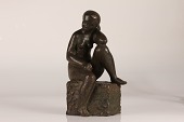 Tove Òlafsson - billedhugger (1909-1992)
Siddende ung nøgen kvinde
Figur fremstillet af patineret bronze
Højde 33 cm
Sign TO for Tove Òlafsson
Fin stand
emne nr:
348568 Tove Òlafsson - billedhugger (1909-1992)
Siddende ung nøgen kvinde
Figur fremstillet af patineret bronze
Højde 33 cm
Sign TO for Tove Òlafsson
Fin stand
emne nr:
348568