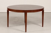 Haslev Møbelfabrik
Rundt sofabord af lakeret palisander
med tilspidsende ben
Producent : Haslev Møbelfabrik
Diameter 90 cm
Højde 50 cm
Fin stand
Bordet kan beses efter aftale
emne nr:
351266 Haslev Møbelfabrik
Rundt sofabord af lakeret palisander
med tilspidsende ben
Producent : Haslev Møbelfabrik
Diameter 90 cm
Højde 50 cm
Fin stand
Bordet kan beses efter aftale
emne nr:
351266