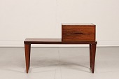 Kai Kristiansen
Entre bænk model 36 på medeben
med kommodebox model 32
fremstillet af palisander
Højde 39/59 cm
Længde 87 cm
Dybde 34 cm
Producent: Aksel Kjersgaard
Fin stand
Bænken kan beses efter aftale
emne nr:
351267 Kai Kristiansen
Entre bænk model 36 på medeben
med kommodebox model 32
fremstillet af palisander
Højde 39/59 cm
Længde 87 cm
Dybde 34 cm
Producent: Aksel Kjersgaard
Fin stand
Bænken kan beses efter aftale
emne nr:
351267