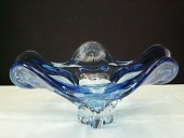 Italiensk Design
Stor glasskål af lyseblåt gennemfarvet glas
Diameter 38 cm
Højde 18 cm
Fin stand
emne nr:
80690 Italiensk Design
Stor glasskål af lyseblåt gennemfarvet glas
Diameter 38 cm
Højde 18 cm
Fin stand
emne nr:
80690