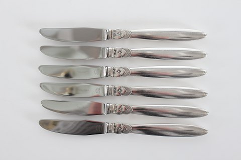 Georg Jensen
Cactus cutlery
Dinner knives
L 20,8 cm