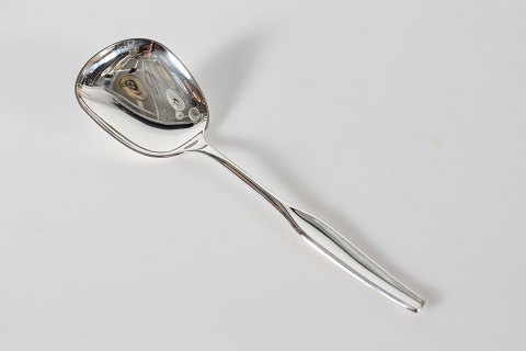Palace Silver Cutlery
Serving spoon
L 21.5 cm