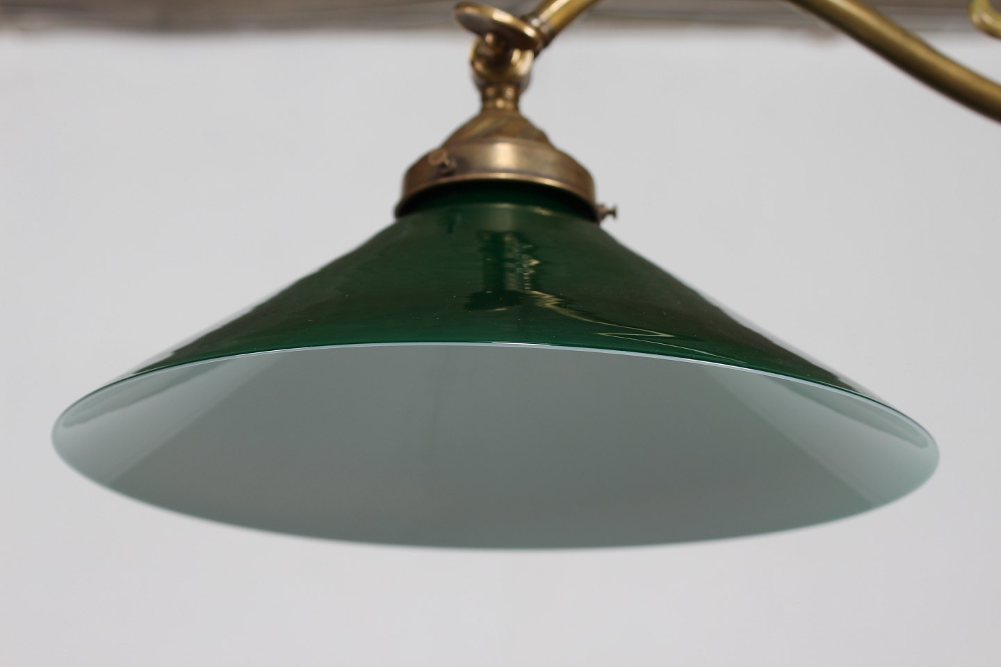 Desperat marxisme Duke Stari Antik - Gl. standerlampe * med grøn glasskærm - Gl. standerlampe *  med grøn glasskærm